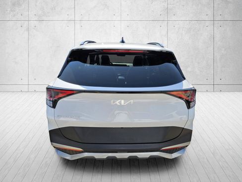 Used 2025 Kia Sportage EX w/ Premium Package FWD image 9