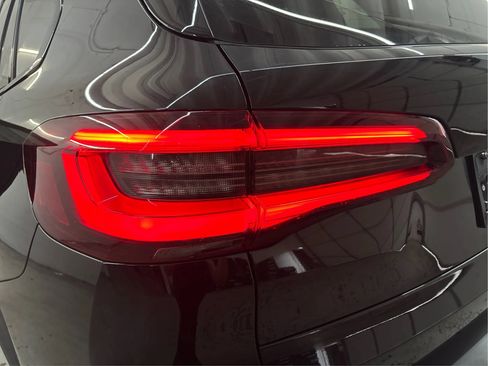 Used 2022 BMW X5 xDrive40i w/ Premium Package AWD/4WD image 33