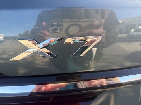 New 2026 BMW X7 xDrive40i w/ Premium Package image 8