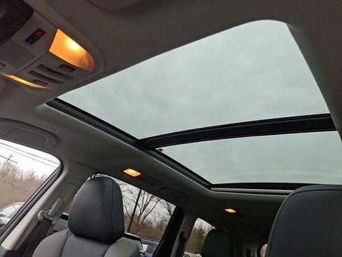 Used 2022 Subaru Ascent Onyx Edition image 15