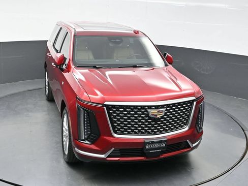 Certified 2025 Cadillac Escalade Premium Luxury w/ Touring Package AWD/4WD image 41