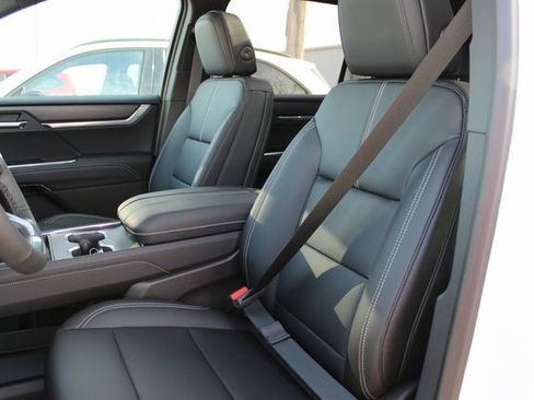 New 2026 GMC Acadia Elevation w/ Black Edition image 30