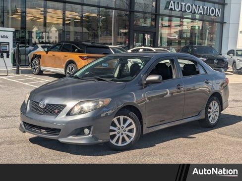 Used 2010 Toyota Corolla S image 1
