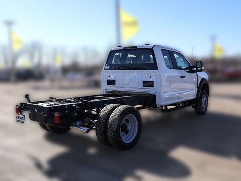 New 2024 Ford F550 4x4 SuperCab Super Duty image 4