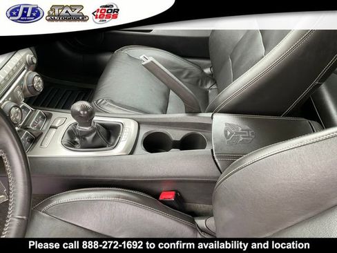 Used 2011 Chevrolet Camaro SS RWD image 20