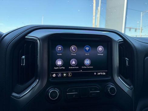 Used 2020 Chevrolet Silverado 1500 LT image 17