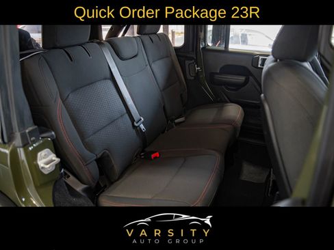 Used 2022 Jeep Wrangler Unlimited Rubicon w/ Steel Bumper Group AWD/4WD image 13