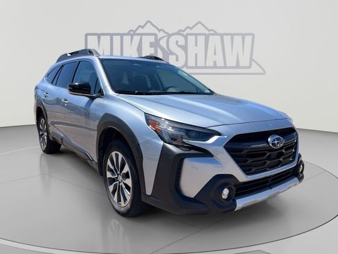 Used 2023 Subaru Outback Limited AWD/4WD image 8