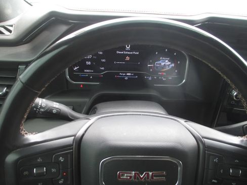 Used 2024 GMC Sierra 2500 AT4 w/ AT4 Premium Plus Package AWD/4WD image 34