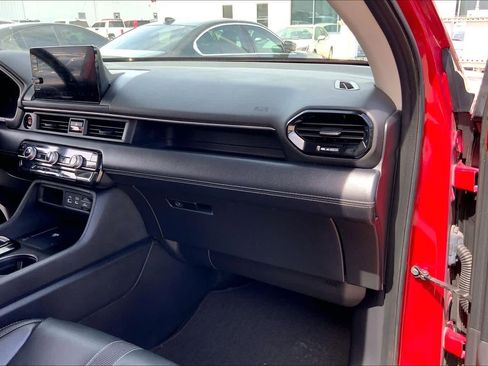 Used 2023 Honda Pilot EX-L image 17