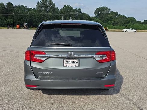 Used 2020 Honda Odyssey Elite image 12
