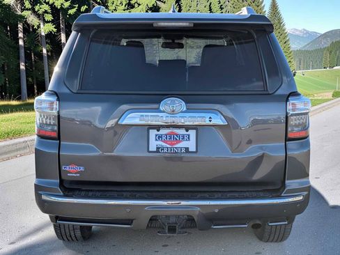 Used 2016 Toyota 4Runner Limited AWD/4WD image 5