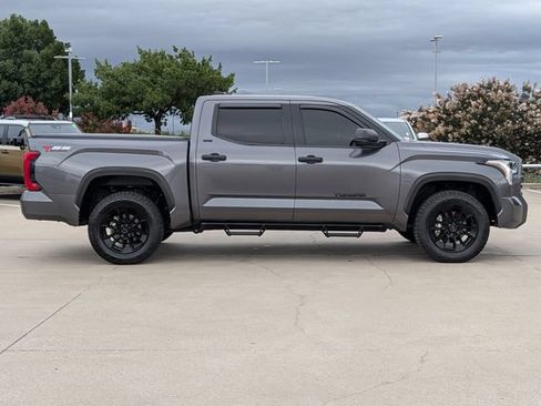 Used 2023 Toyota Tundra SR5 AWD/4WD image 4