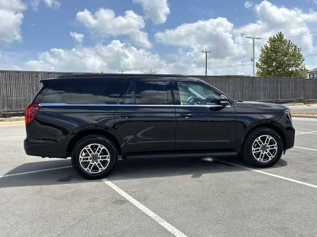 Used 2026 Ford Expedition Max Active RWD image 7