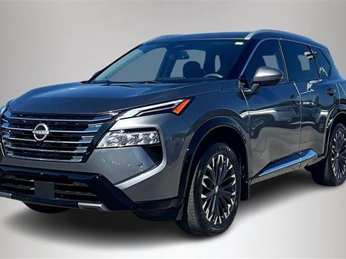 Certified 2024 Nissan Rogue Platinum image 2