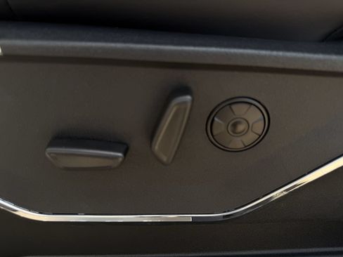 New 2026 Ford F250 Platinum AWD/4WD image 25