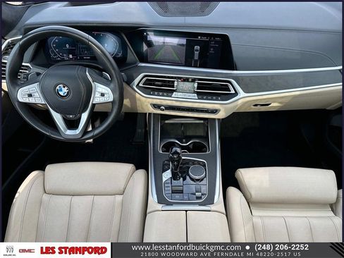 Used 2022 BMW X7 xDrive40i w/ Premium Package image 16