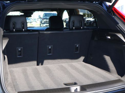 Used 2023 Cadillac XT4 Luxury w/ Cold Weather Package image 26