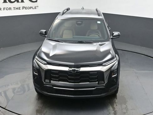 New 2026 Chevrolet Equinox ACTIV w/ Convenience Package III FWD image 37