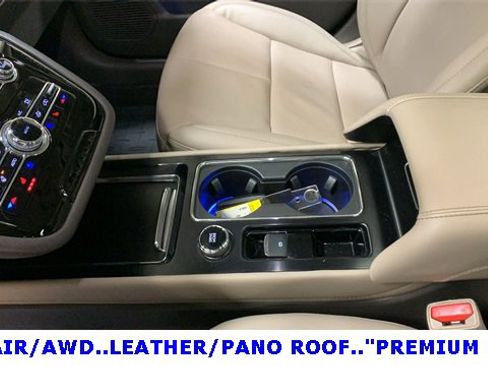 Used 2022 Lincoln Corsair AWD w/ Premium Package image 42