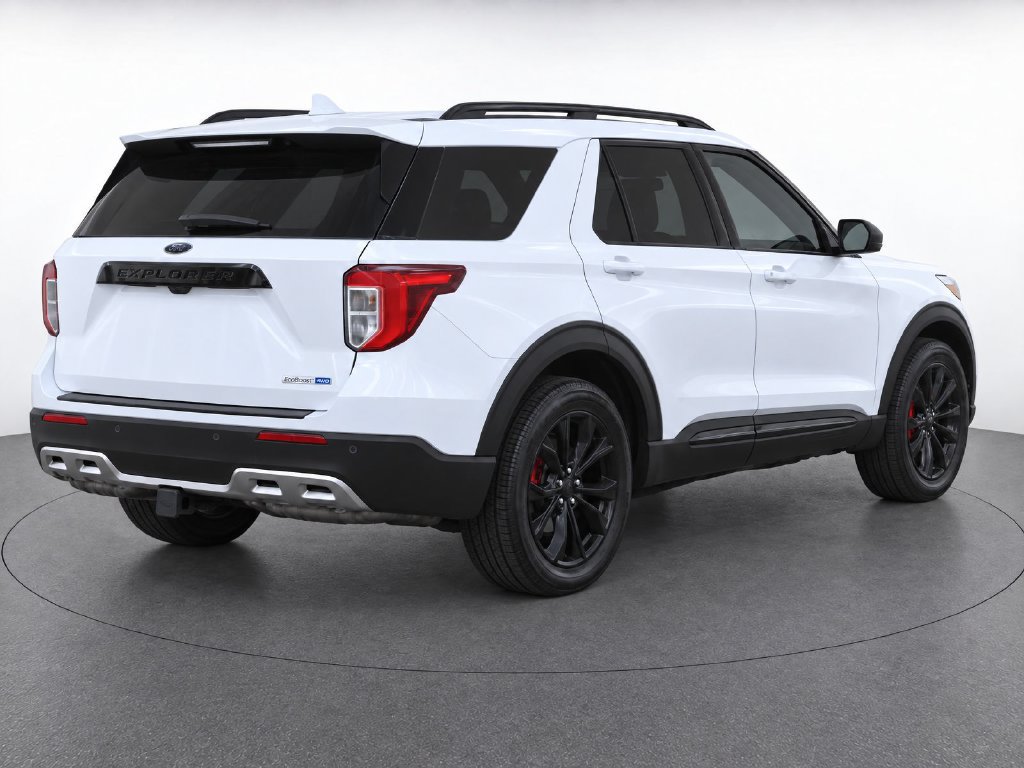 Used 2020 Ford Explorer XLT AWD/4WD image 9