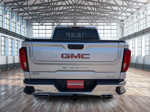 Used 2021 GMC Sierra 1500 SLT w/ SLT Premium Plus Package AWD/4WD image 4