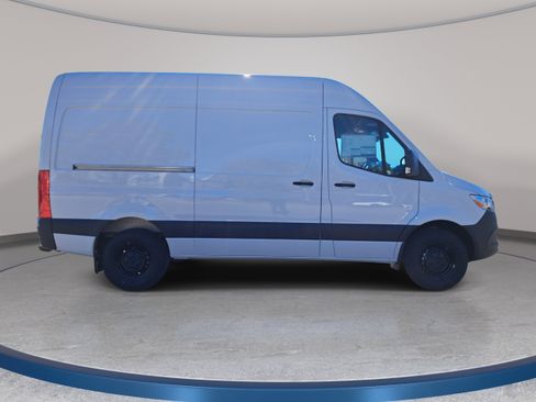 New 2026 Mercedes-Benz Sprinter 2500 image 4