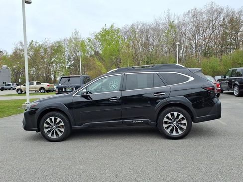 Used 2023 Subaru Outback Touring XT AWD/4WD image 7