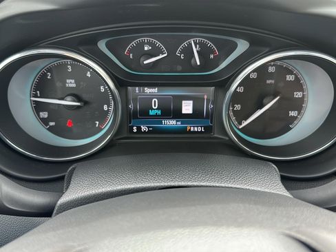 Used 2017 Buick Envision Essence AWD/4WD image 15
