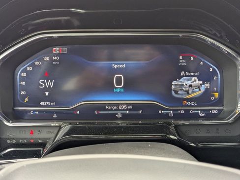 Used 2024 Chevrolet Silverado 3500 LT image 27