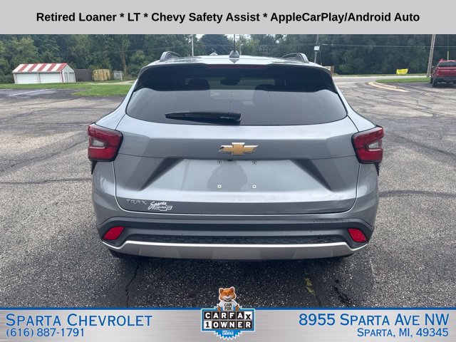 Used 2024 Chevrolet Trax LT FWD image 4
