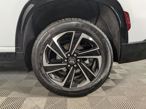 Certified 2025 Buick Enclave Sport Touring image 13