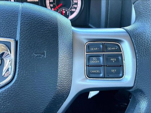 Used 2021 RAM 1500 Classic SLT AWD/4WD image 22