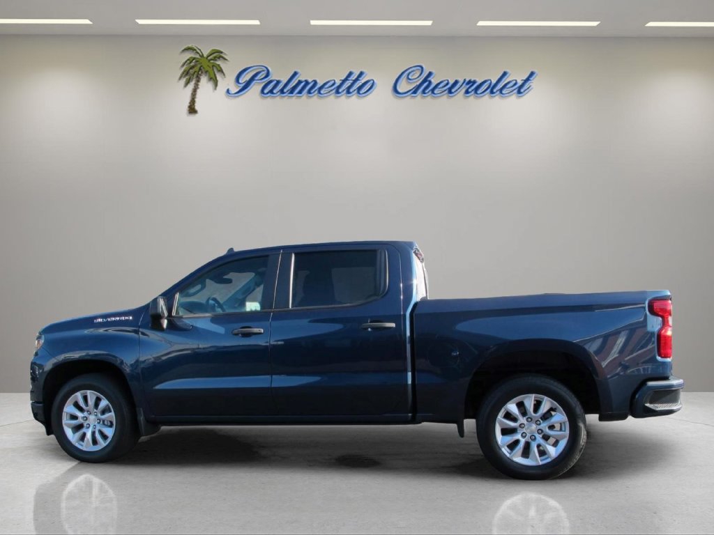 Certified 2022 Chevrolet Silverado 1500 Custom RWD image 5
