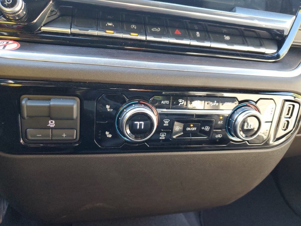 Used 2025 GMC Sierra 1500 SLT RWD image 23