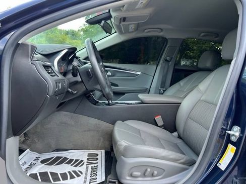 Used 2019 Chevrolet Impala LS FWD image 12