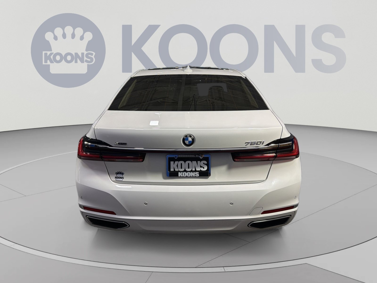 Used 2022 BMW 750i xDrive w/ Executive Package AWD/4WD image 5