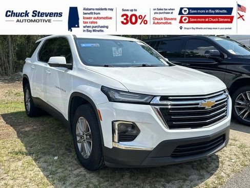 Used 2023 Chevrolet Traverse LT FWD image 4