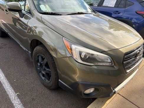 Used 2017 Subaru Outback 2.5i Limited AWD/4WD image 6