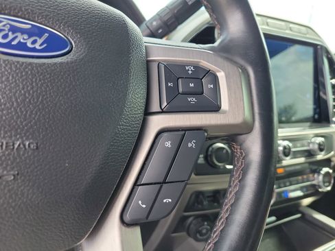 Used 2022 Ford F350 Platinum AWD/4WD image 20