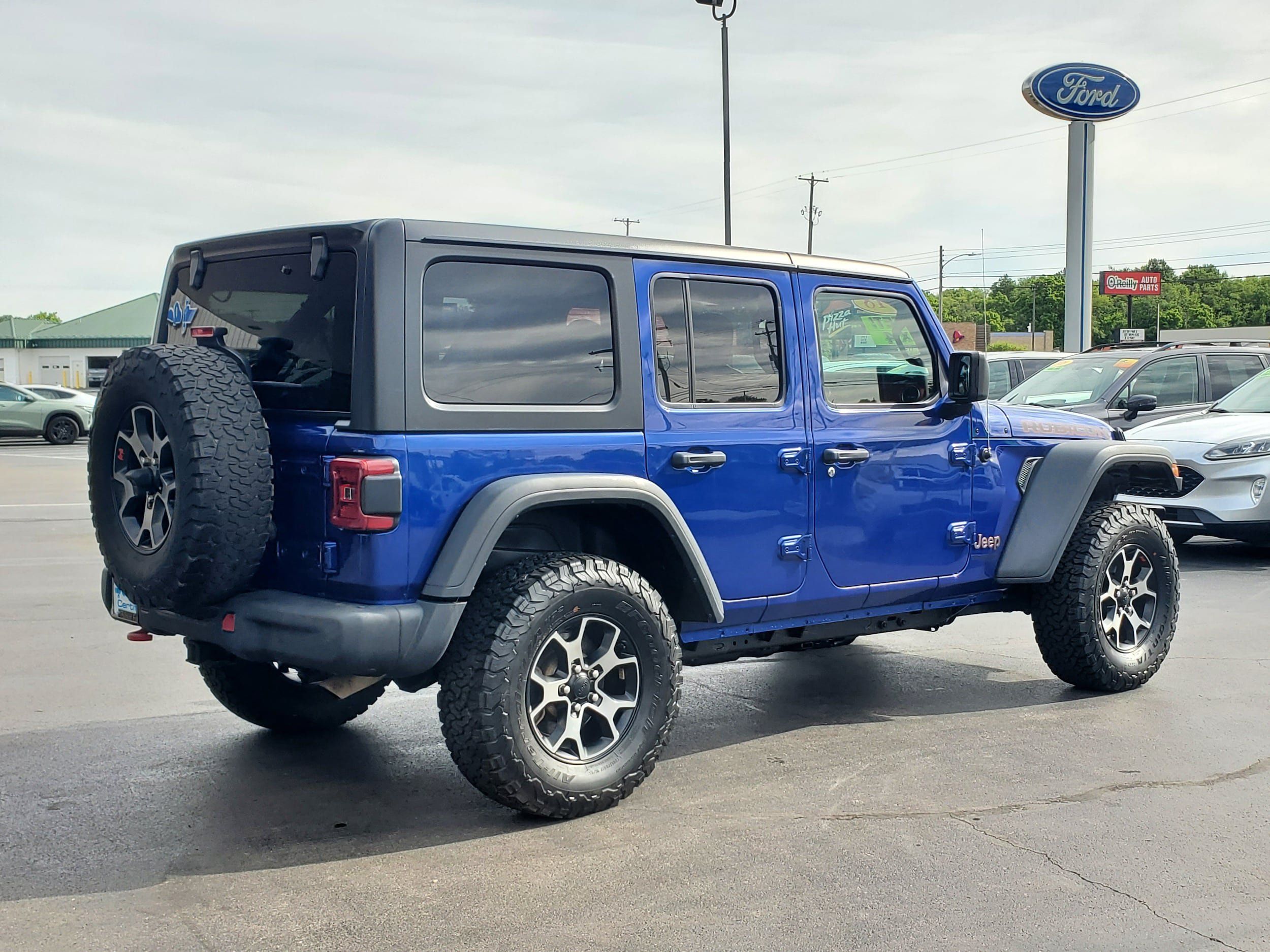 Used 2018 Jeep Wrangler Unlimited Rubicon AWD/4WD image 4