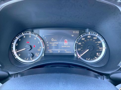 Used 2023 Toyota Highlander XLE image 20