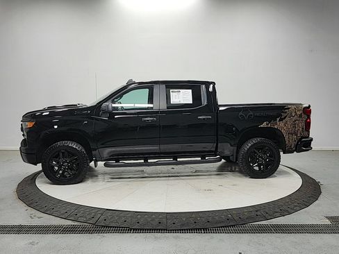 Used 2024 Chevrolet Silverado 1500 Custom Trail Boss w/ Realtree Special Edition AWD/4WD image 4