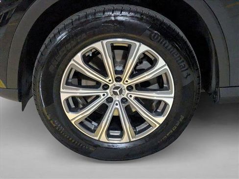Certified 2025 Mercedes-Benz GLC 300 image 22