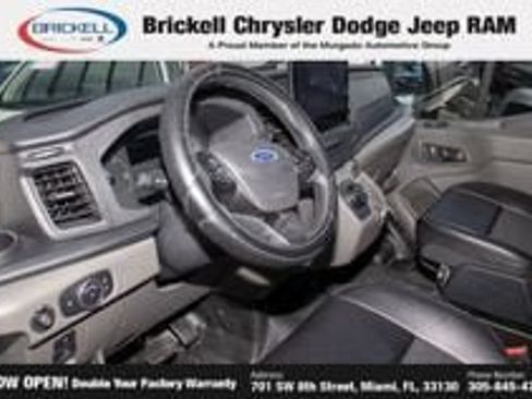 Used 2022 Ford E-Transit 148 High Roof Extended RWD image 17