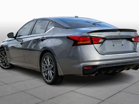 Used 2023 Nissan Altima 2.0 SR image 21
