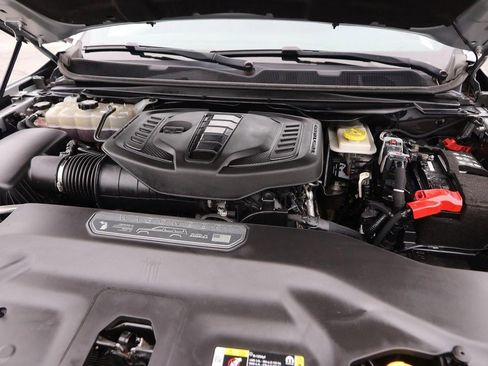 Used 2023 Jeep Wagoneer L Series II AWD/4WD image 33