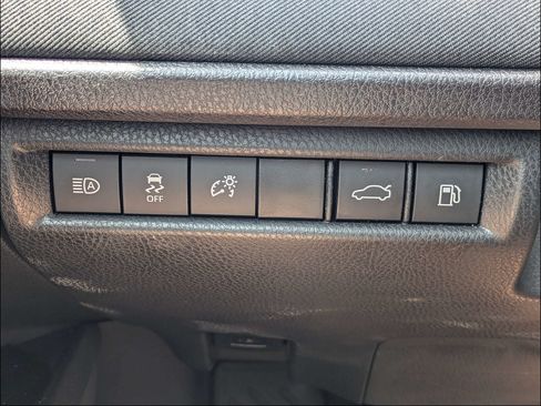 Used 2025 Toyota Camry LE FWD image 23