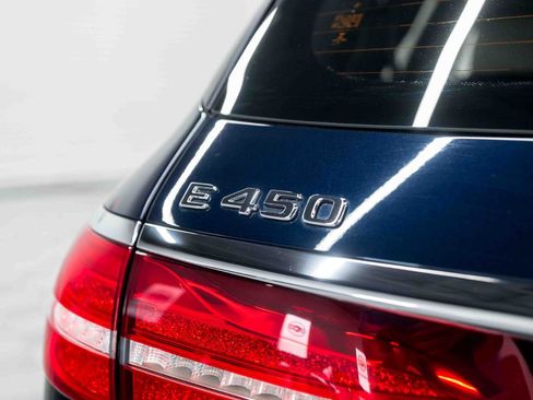 Used 2019 Mercedes-Benz E 450 4MATIC Wagon image 28