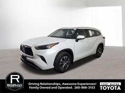Used 2022 Toyota Highlander XLE